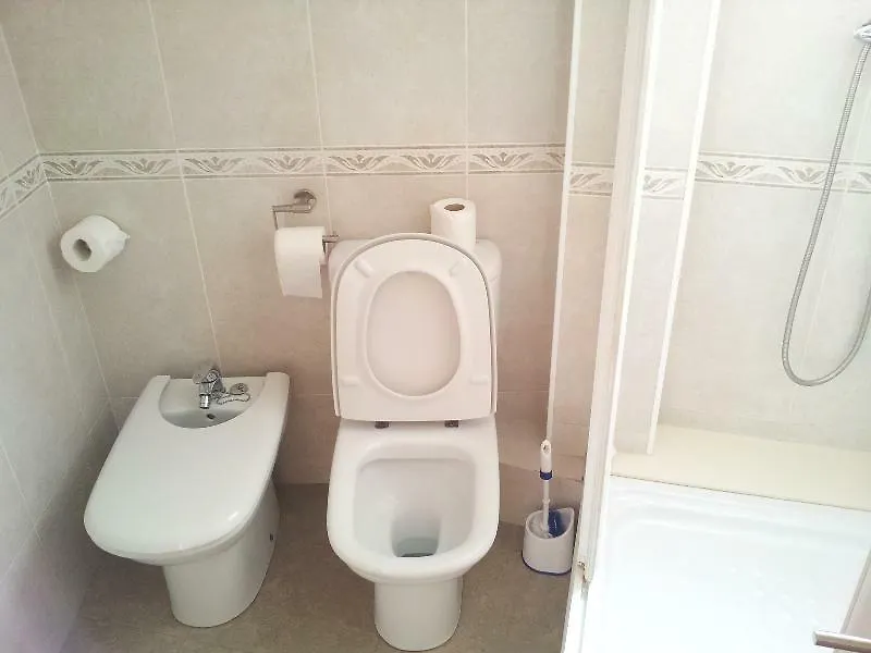 Castel Apartments L'Hospitalet de Llobregat İspanya